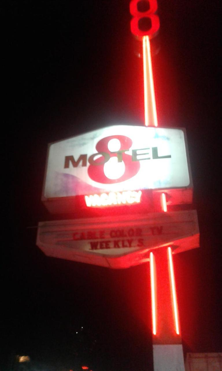 The Reno 8 Motel Exterior photo